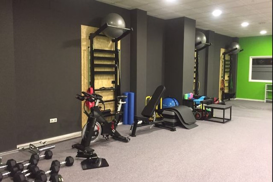 Entrenamiento funcional en Sano Dos Hermanas – Vivir Fuerte, energía y fuerza física
